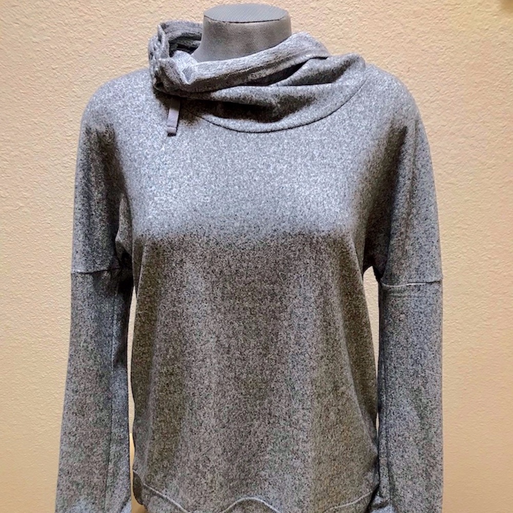 Cowl Neck Knit Heather Grey Sweater Shirt. Size Medium St. Johns Bay. NW…